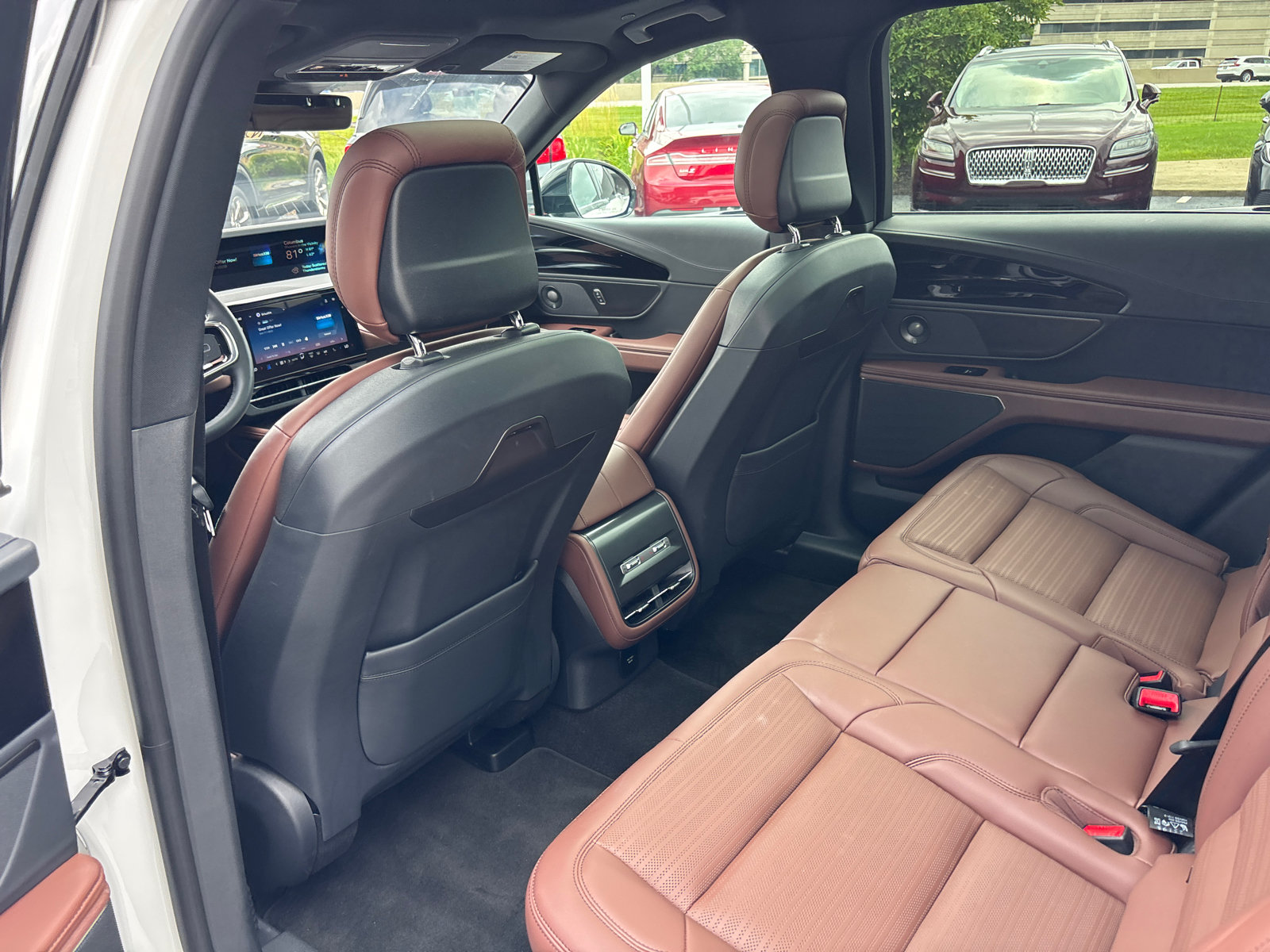 New 2026 Lincoln Nautilus Reserve AWD/4WD image 28