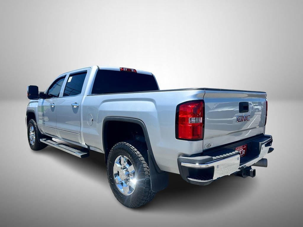 Used 2017 GMC Sierra 2500 SLT w/ Duramax Plus Package AWD/4WD image 3