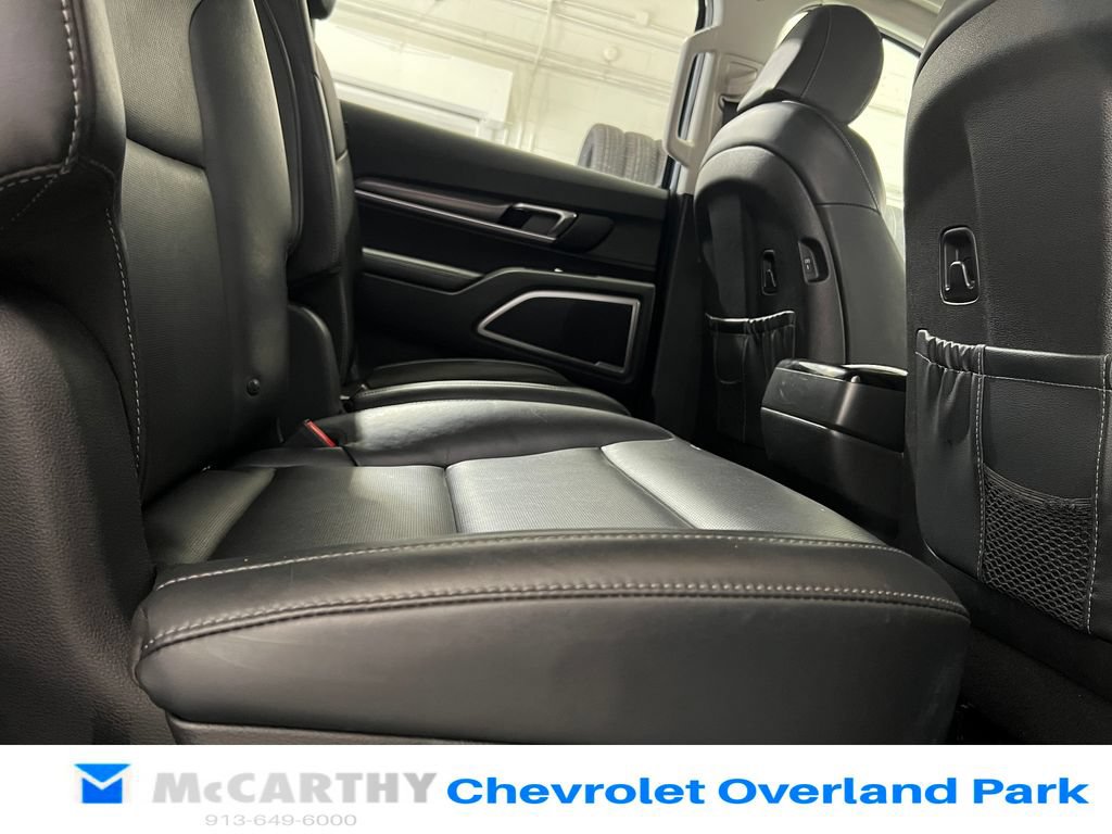Used 2025 Kia Telluride S FWD image 32