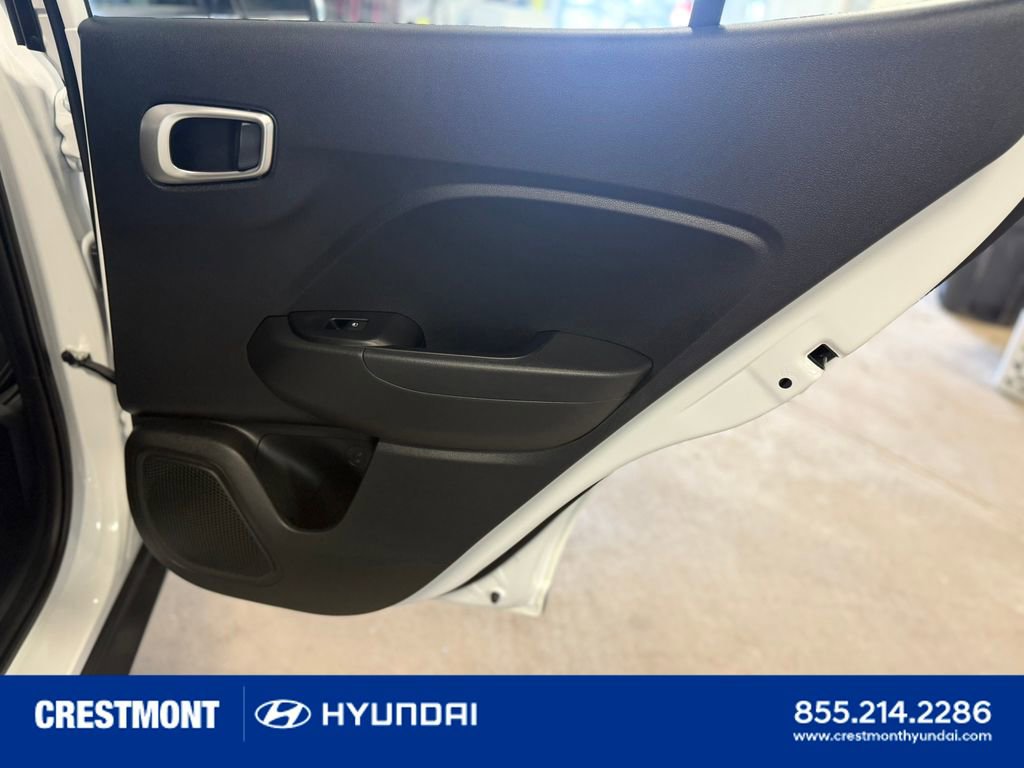 Used 2026 Hyundai Venue SEL FWD image 18