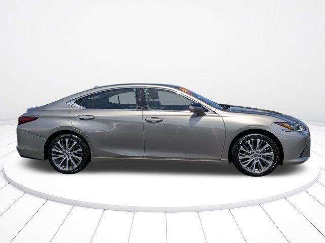 Used 2021 Lexus ES 350 w/ Premium Package FWD image 2