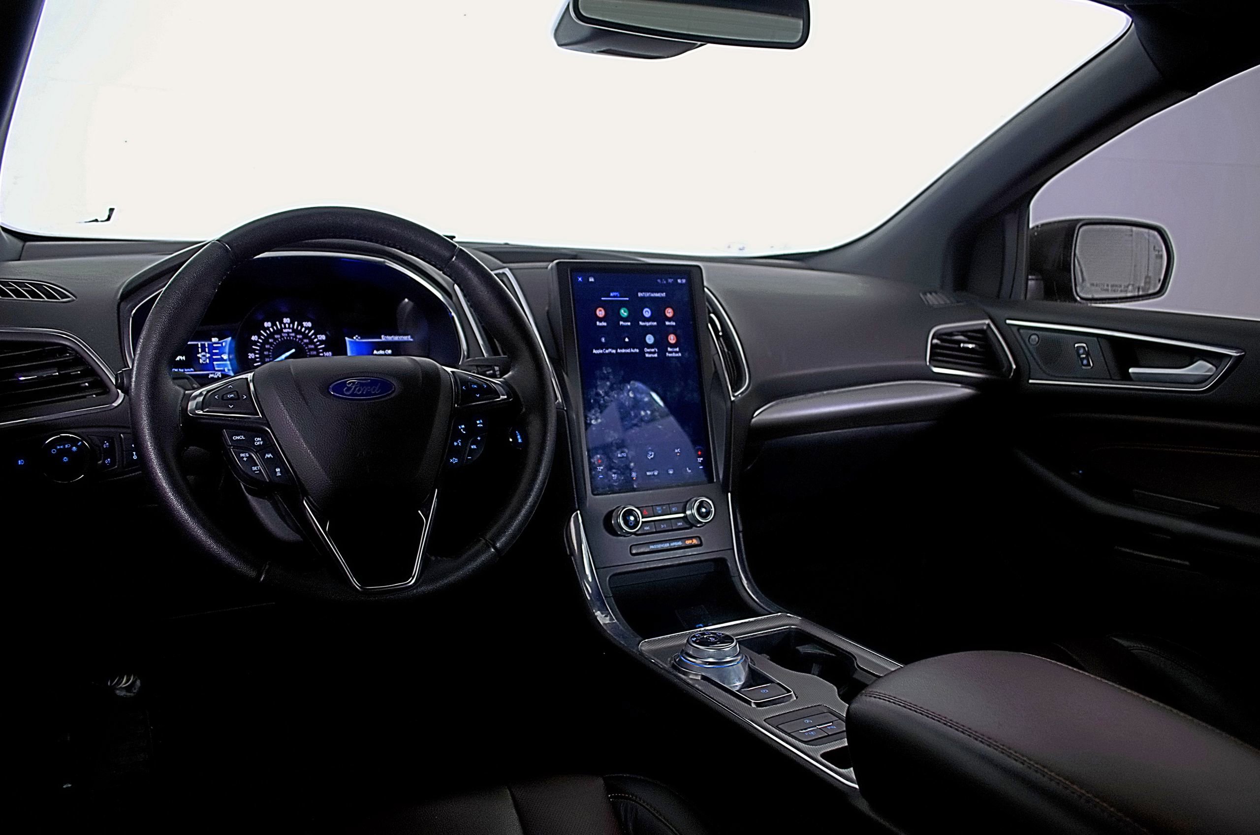 Used 2021 Ford Edge Titanium w/ Equipment Group 301A image 13