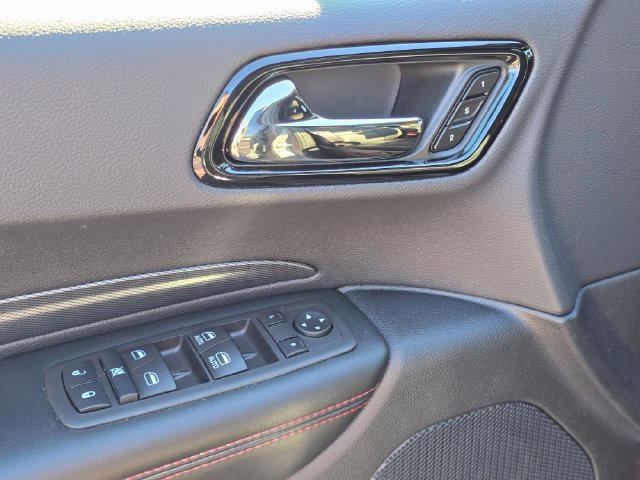 Used 2025 Dodge Durango GT AWD/4WD image 38