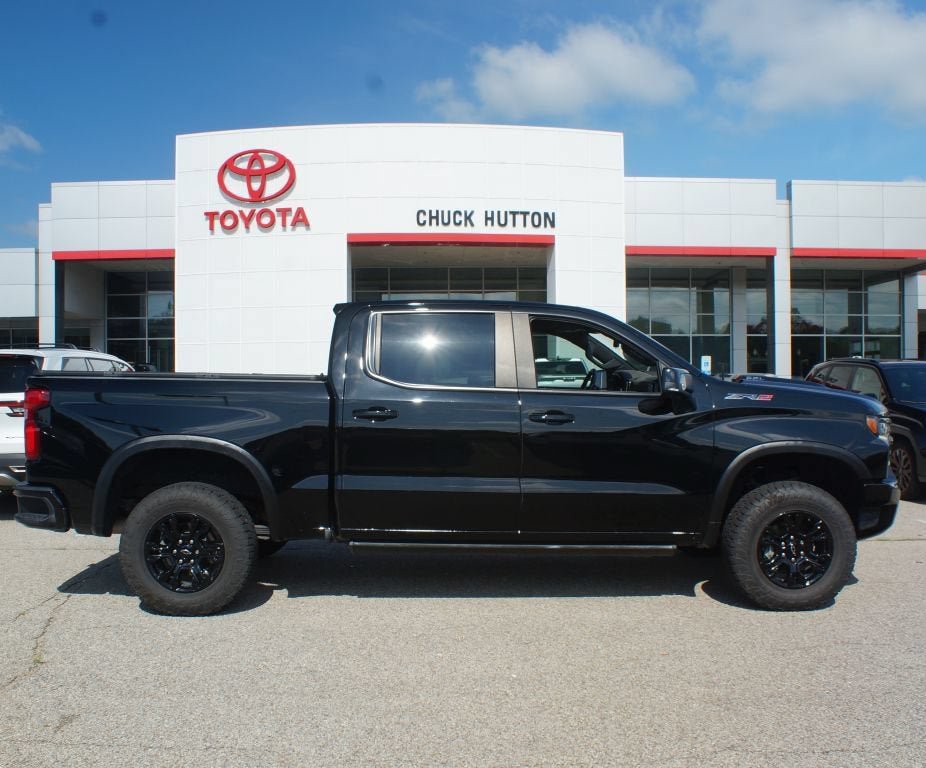 Used 2022 Chevrolet Silverado 1500 ZR2 w/ Technology Package