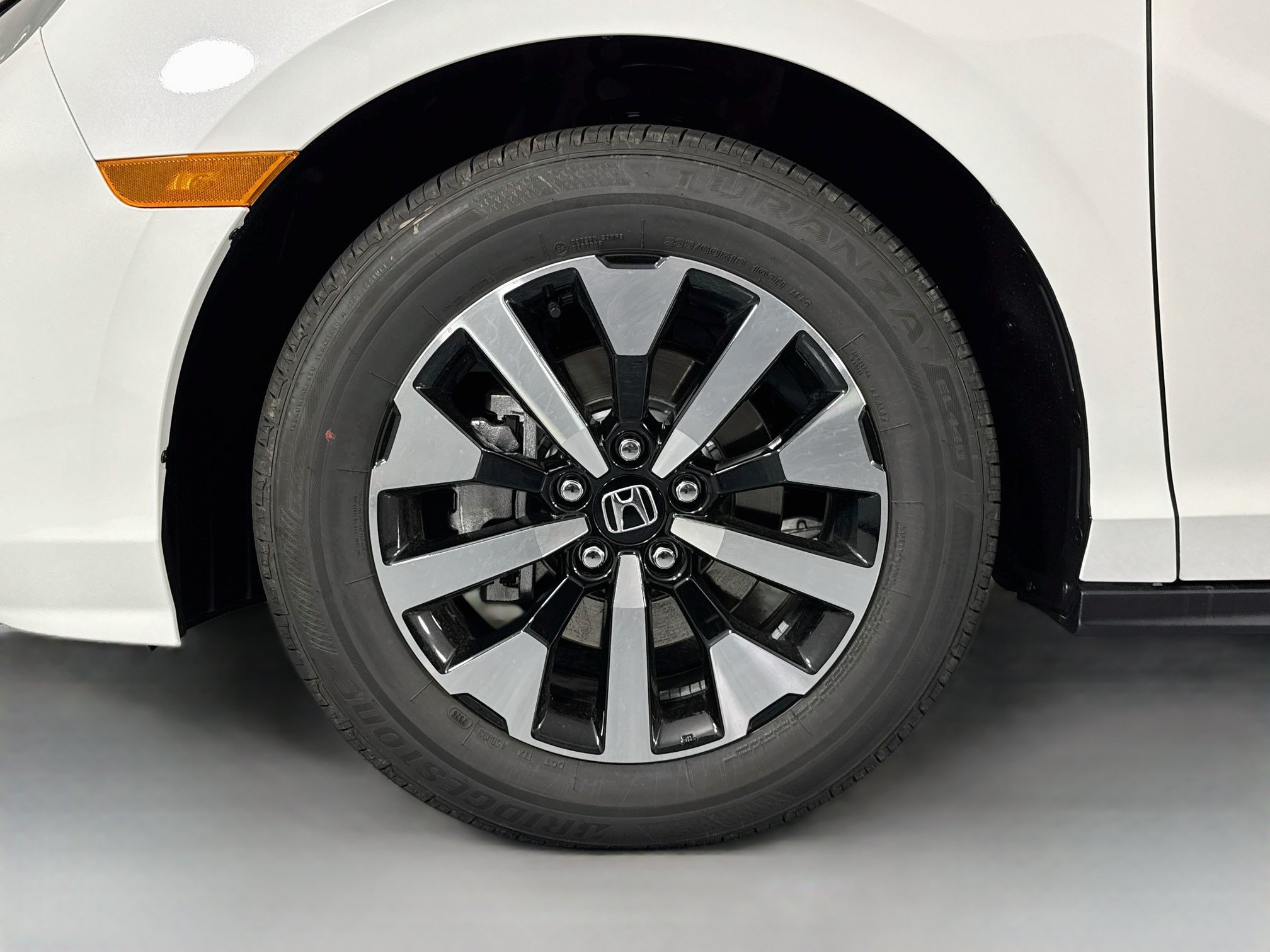New 2027 Honda Odyssey EX-L image 32