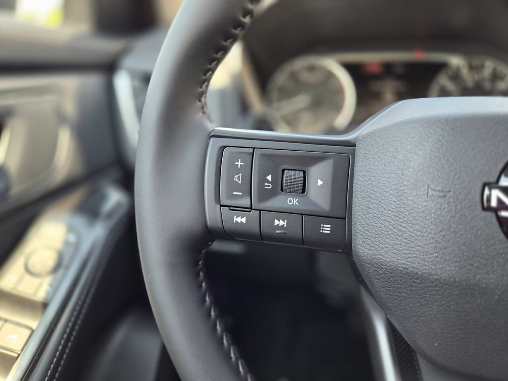 New 2026 Nissan Rogue Dark Armor FWD image 16