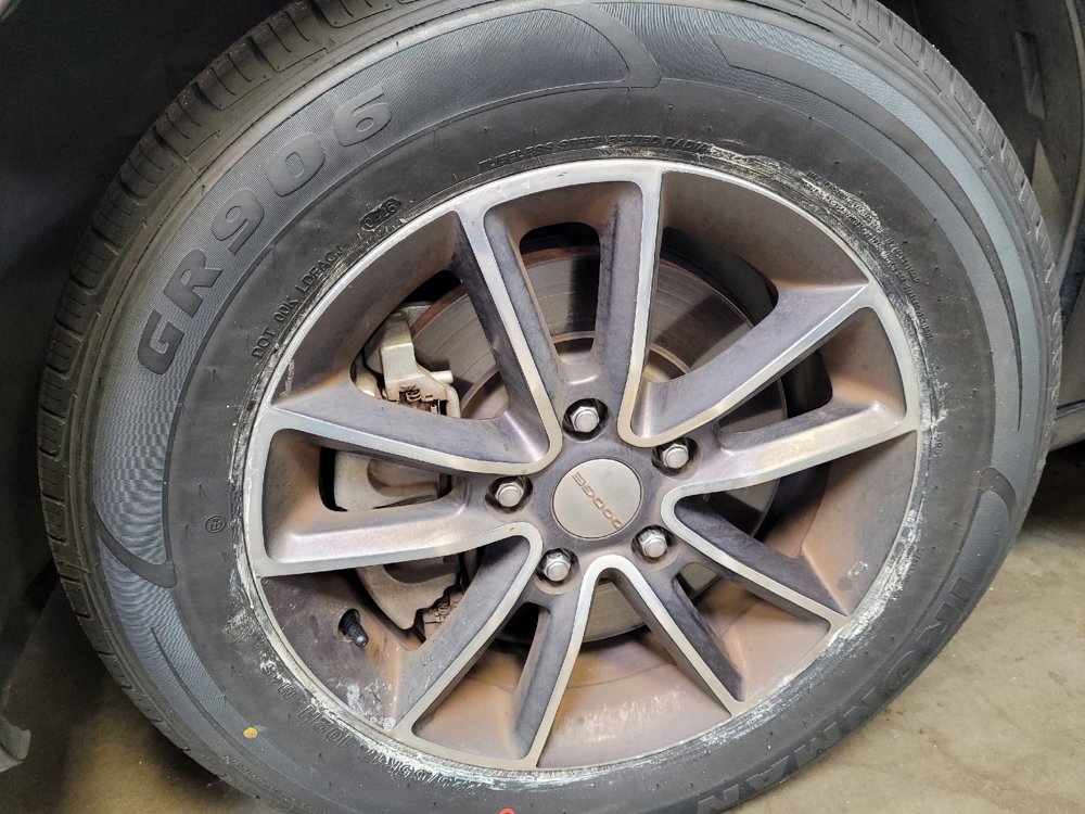 Used 2017 Dodge Grand Caravan SXT FWD image 31