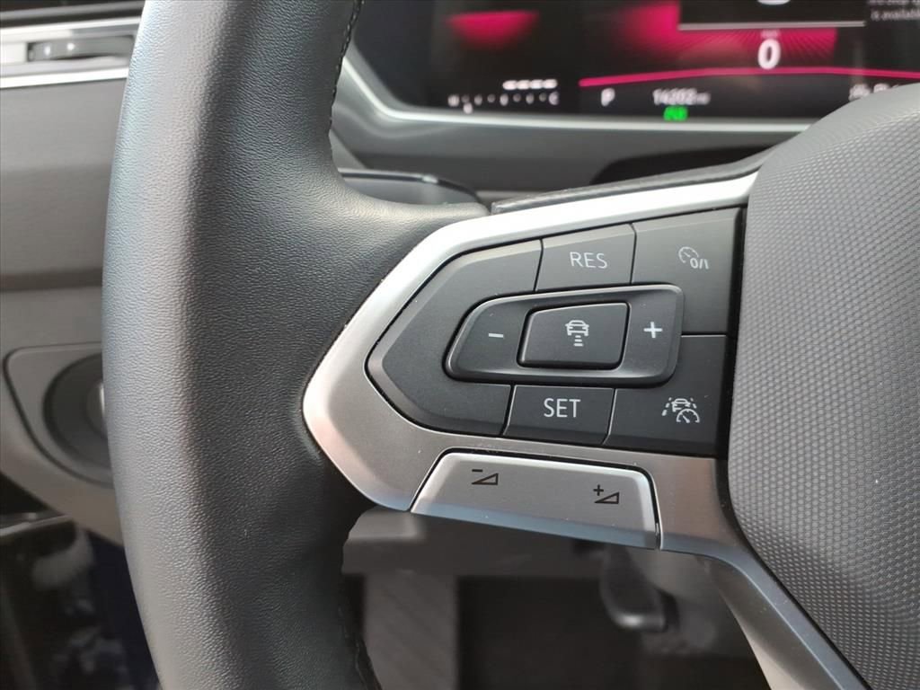 Used 2024 Volkswagen Tiguan Wolfsburg Edition image 20