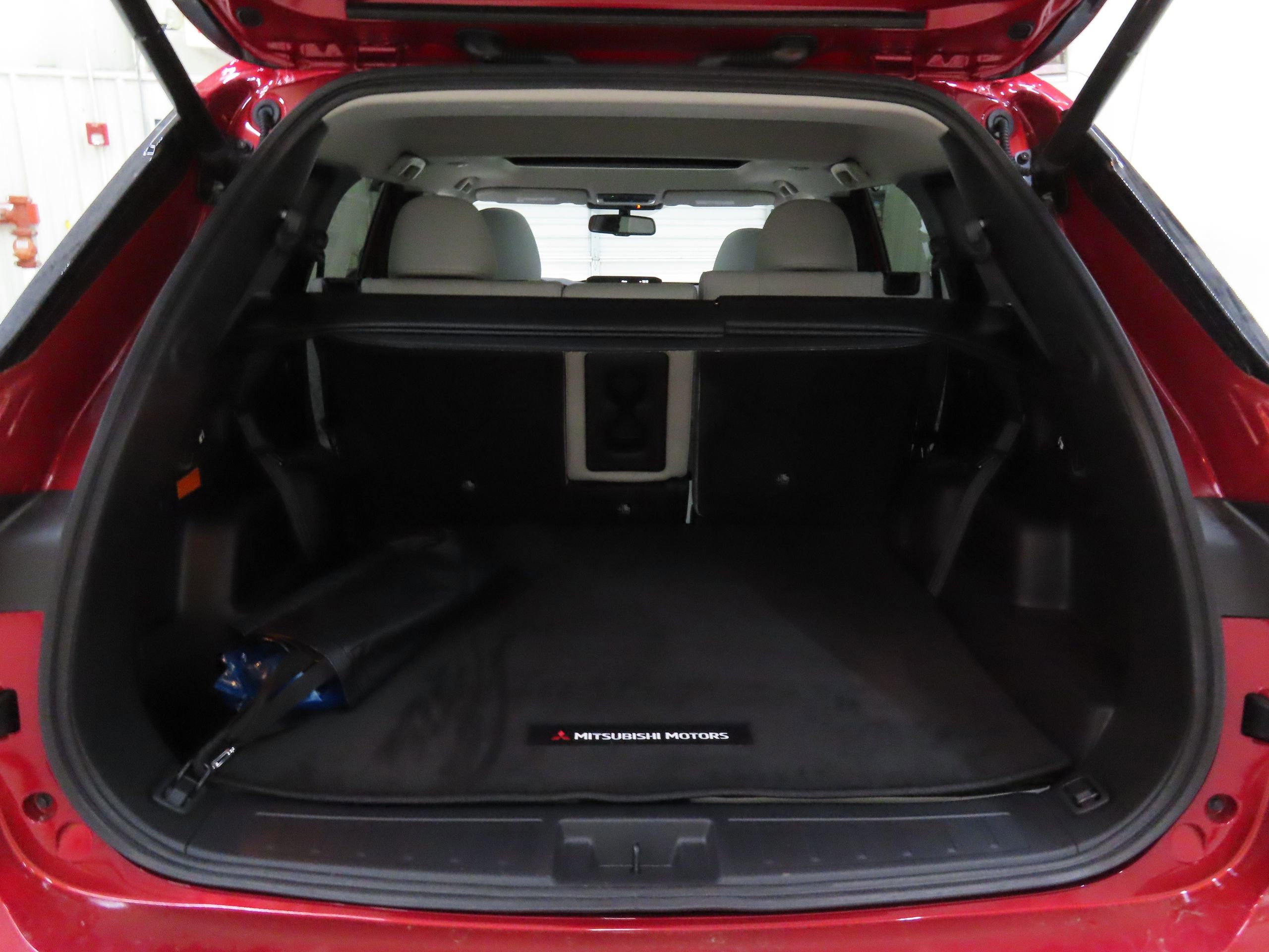 New 2025 Mitsubishi Outlander SEL image 22