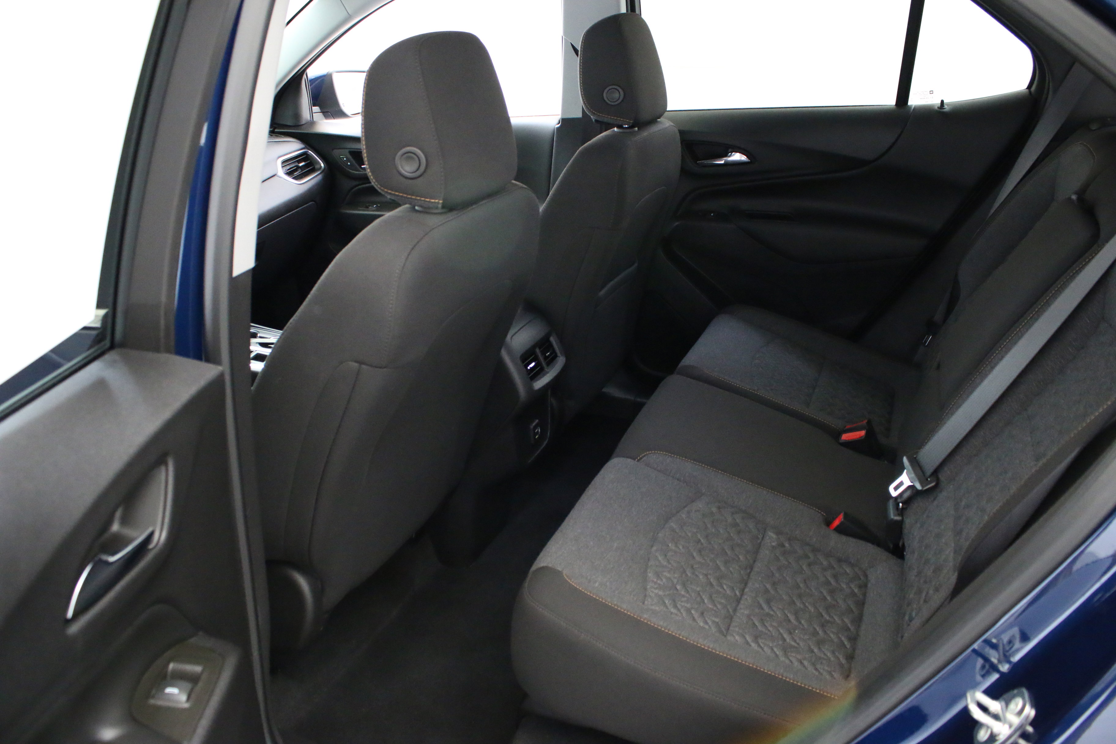 Used 2023 Chevrolet Equinox LT FWD image 26
