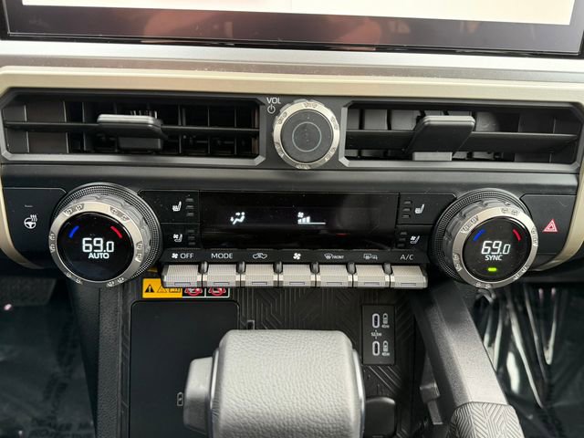 Used 2024 Toyota Tacoma TRD Off-Road w/ TRD Off Road Premium Package image 24