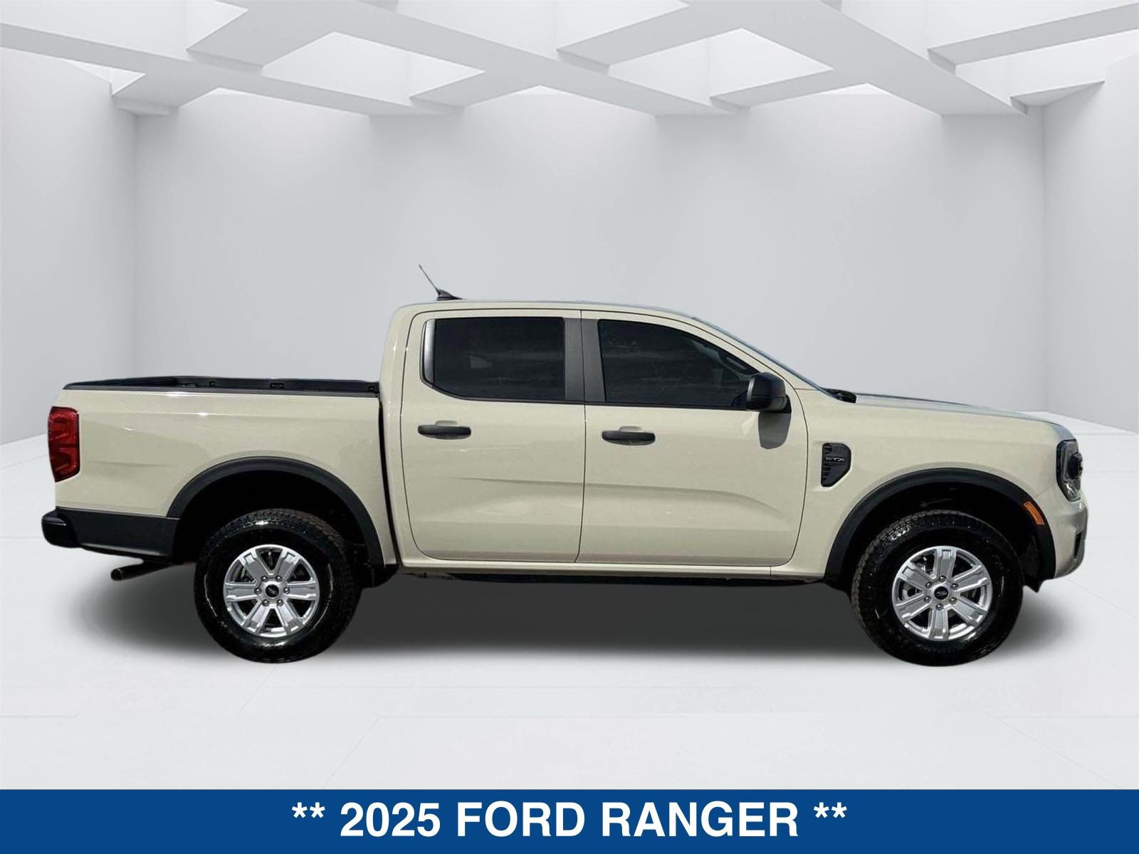 New 2025 Ford Ranger XL video 3