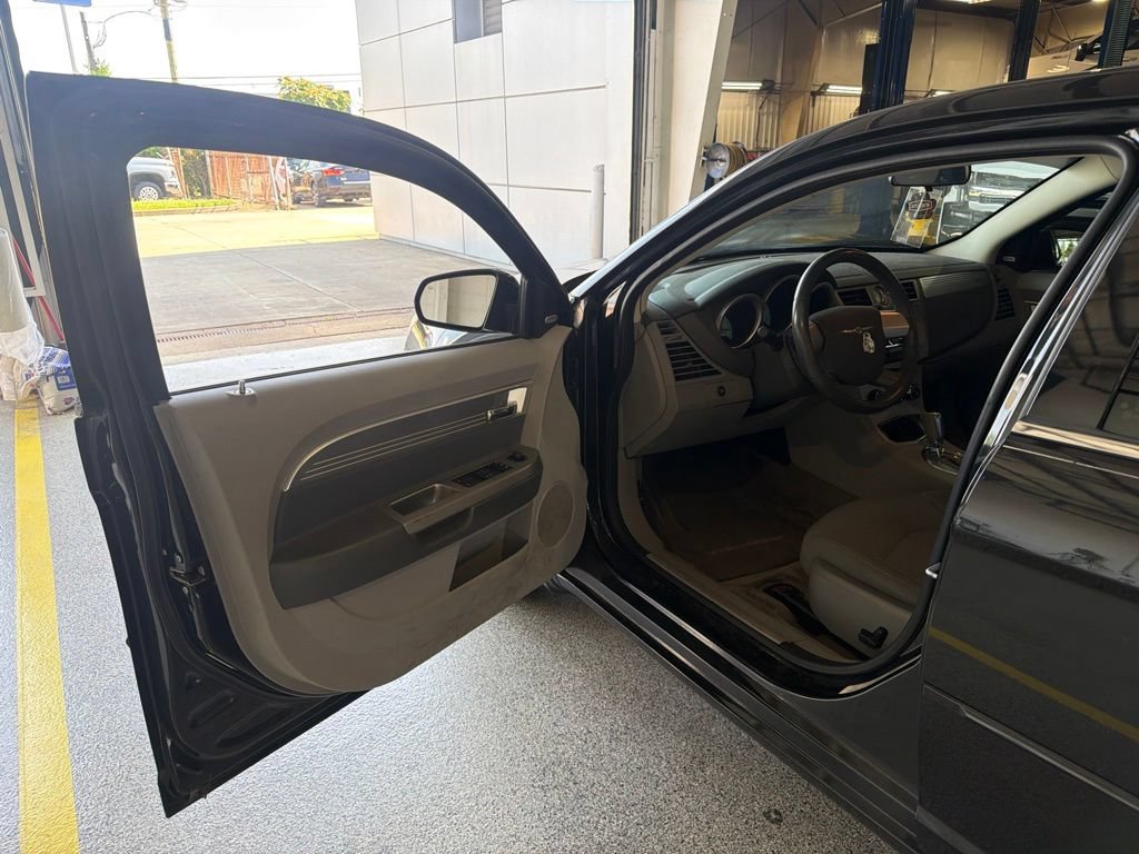 Used 2007 Chrysler Sebring Touring FWD image 5