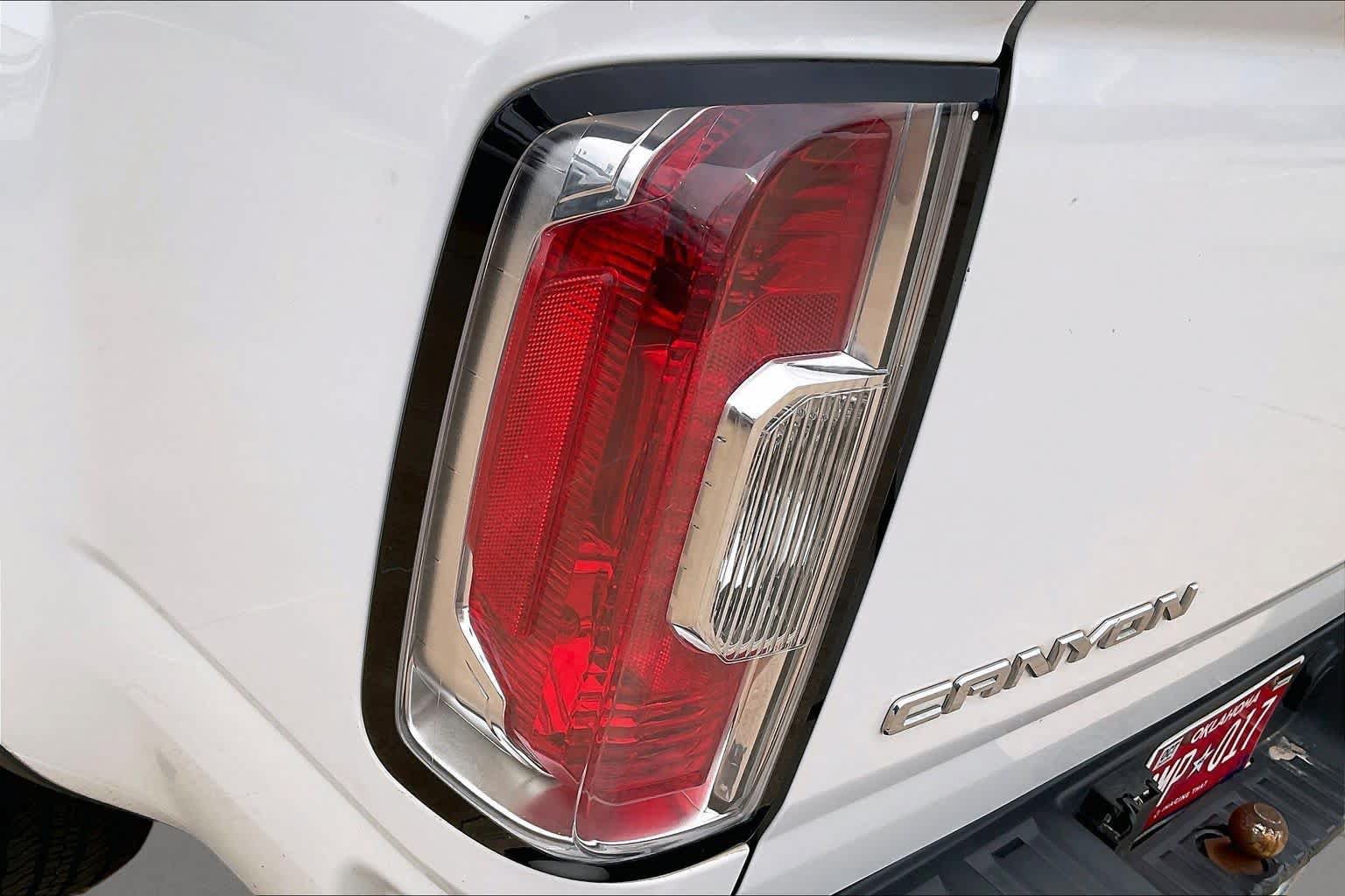 Used 2016 GMC Canyon SLE w/ SLE Convenience Package RWD image 28