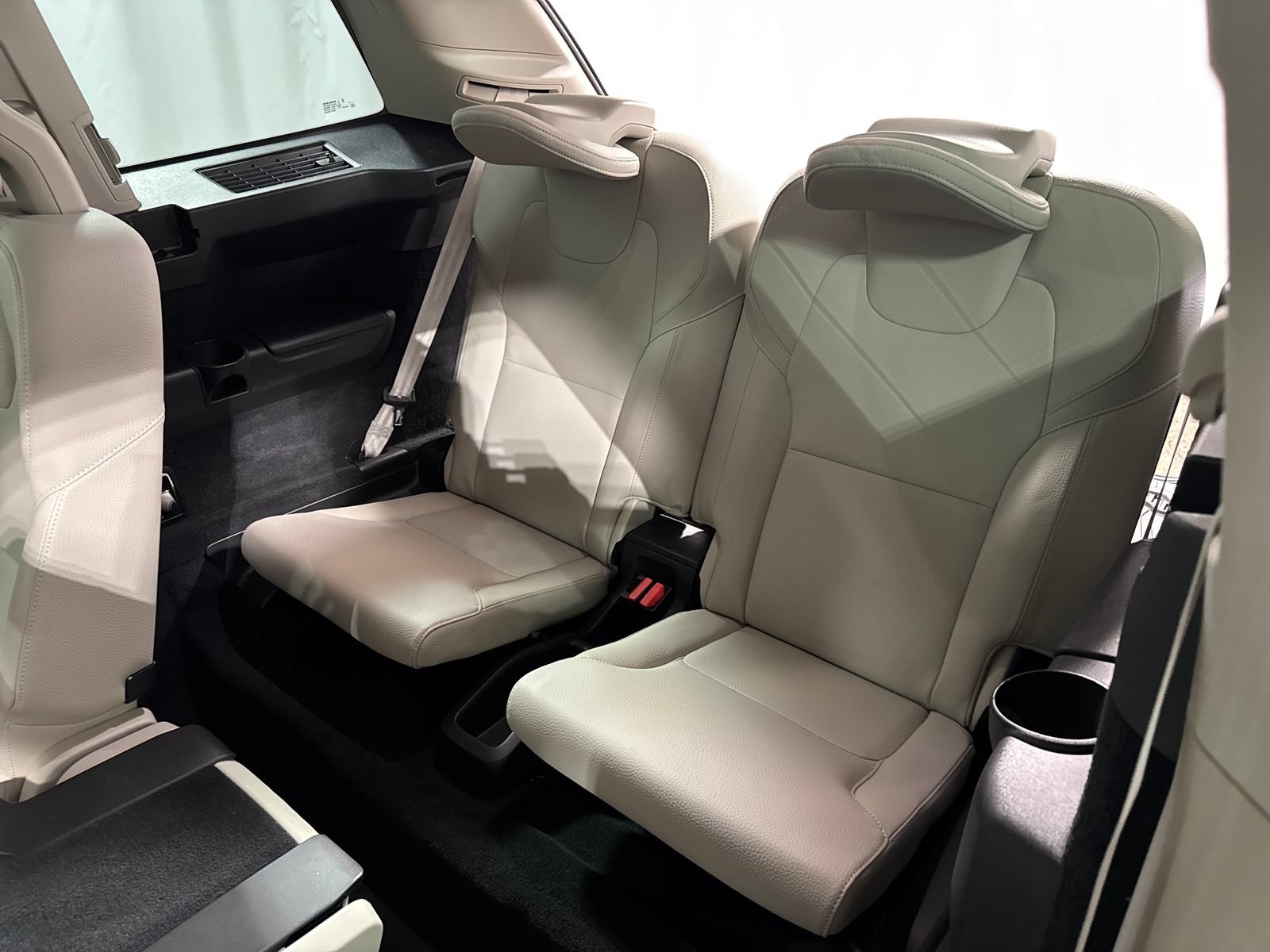 Used 2021 Volvo XC90 T5 Momentum w/ Advanced Package FWD image 27