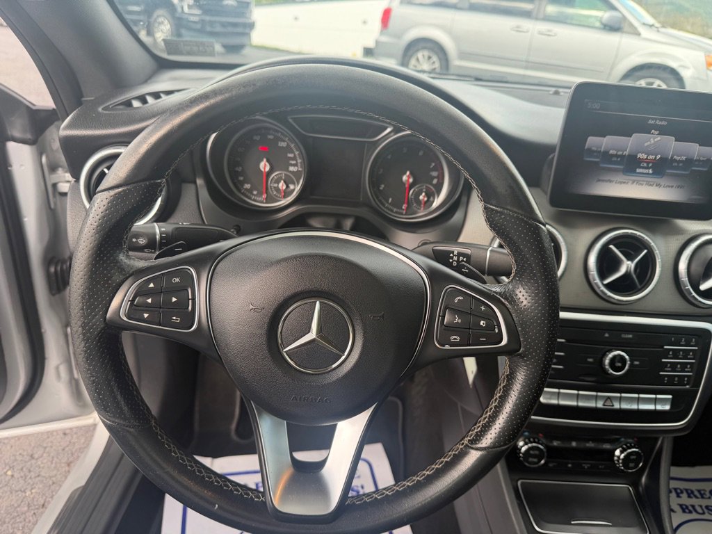 Used 2017 Mercedes-Benz CLA 250 4MATIC image 30