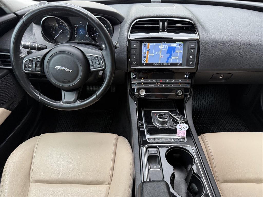Used 2017 Jaguar XE Premium RWD image 21