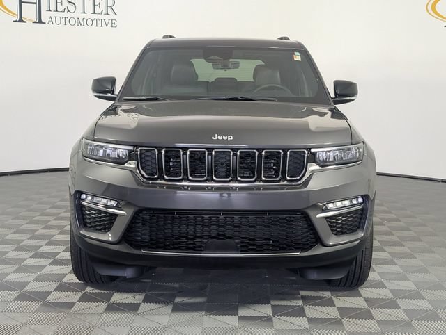 Used 2025 Jeep Grand Cherokee Limited AWD/4WD image 3