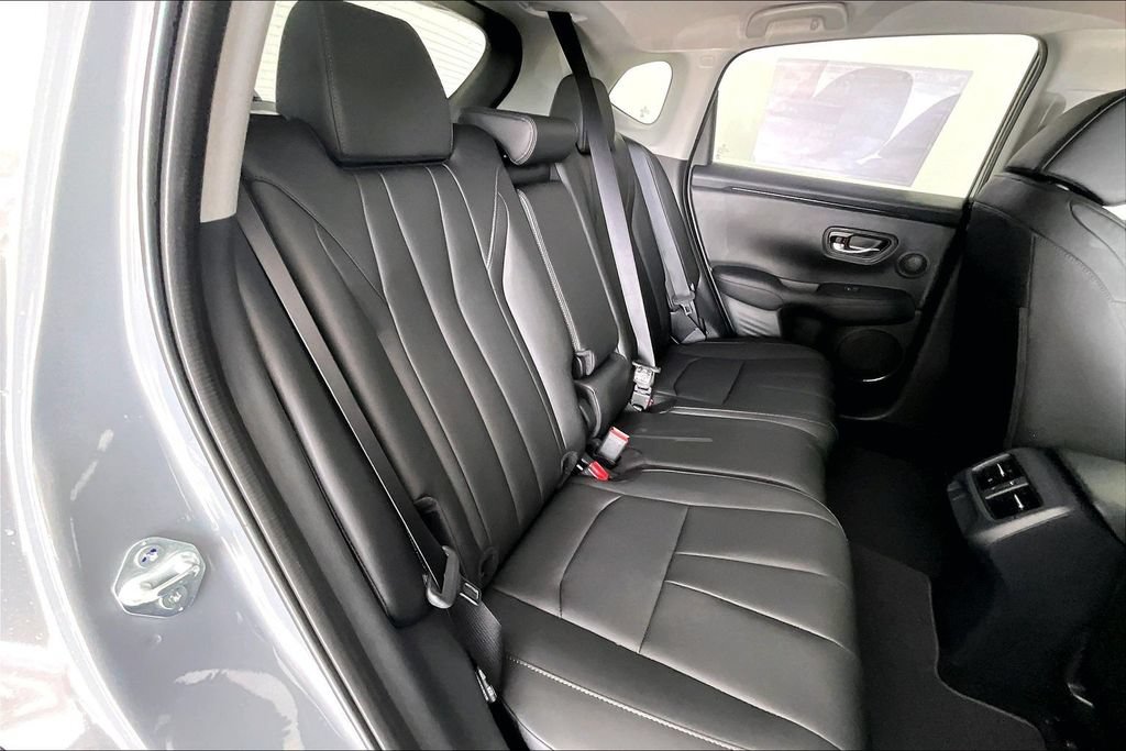 New 2026 Acura ADX FWD image 9