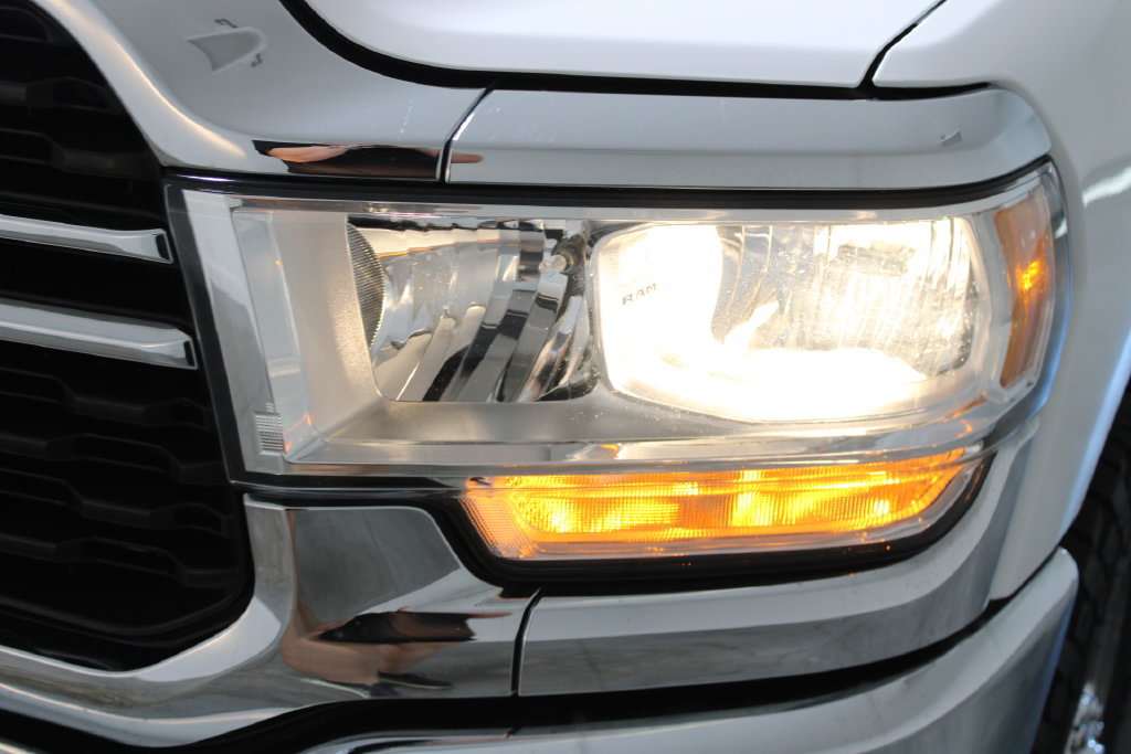 Used 2022 RAM 2500 Big Horn AWD/4WD image 50