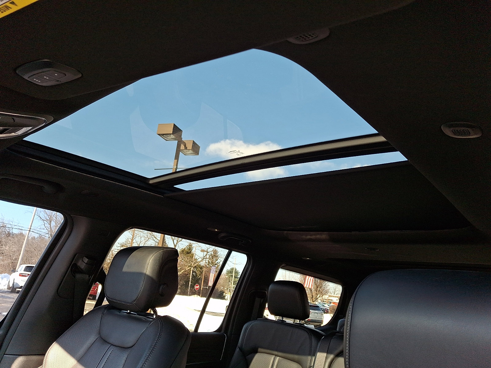 Certified 2022 Jeep Wagoneer Series II w/ Premium Group I image 15