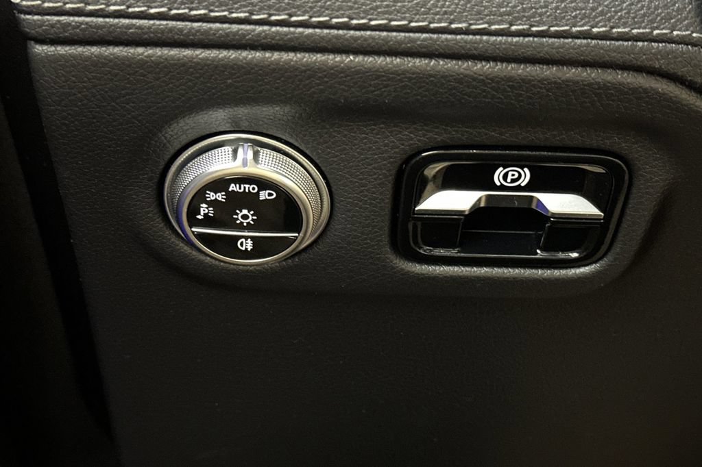 Certified 2024 Mercedes-Benz EQS 450+ 4MATIC SUV image 36