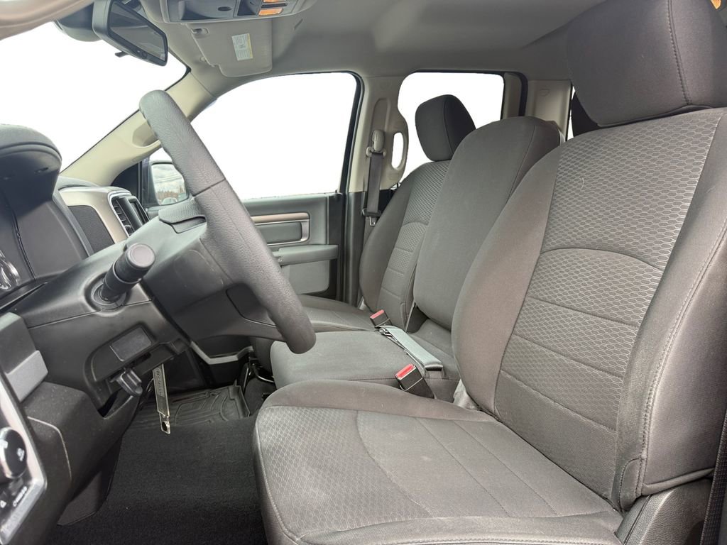 Certified 2019 RAM 1500 Classic Warlock w/ Electronics Group AWD/4WD image 9