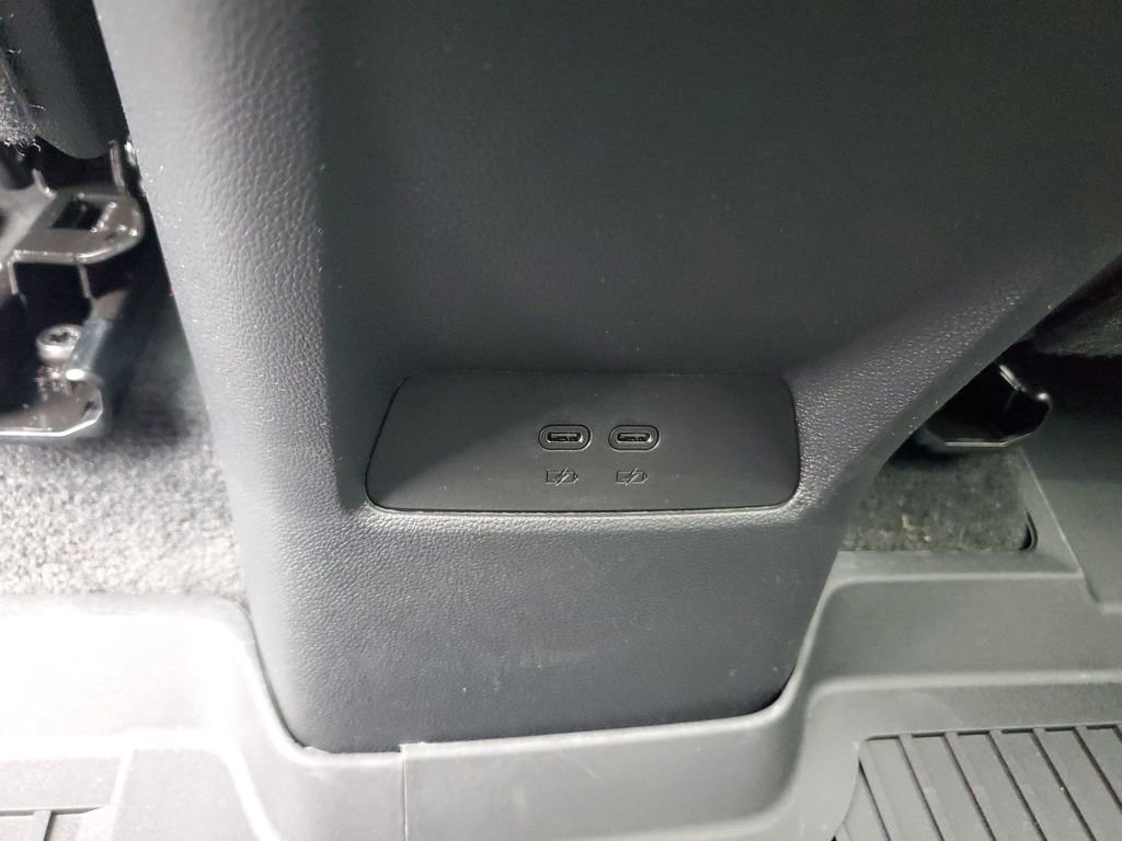 New 2026 Chevrolet Equinox RS w/ Convenience Package III image 13