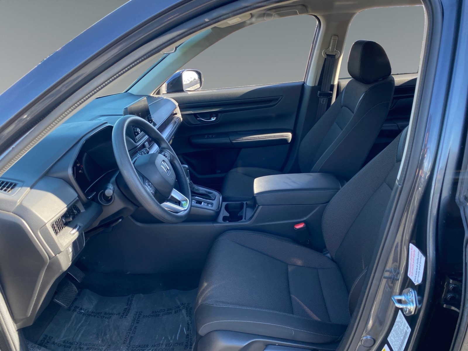 Used 2025 Honda CR-V LX image 9