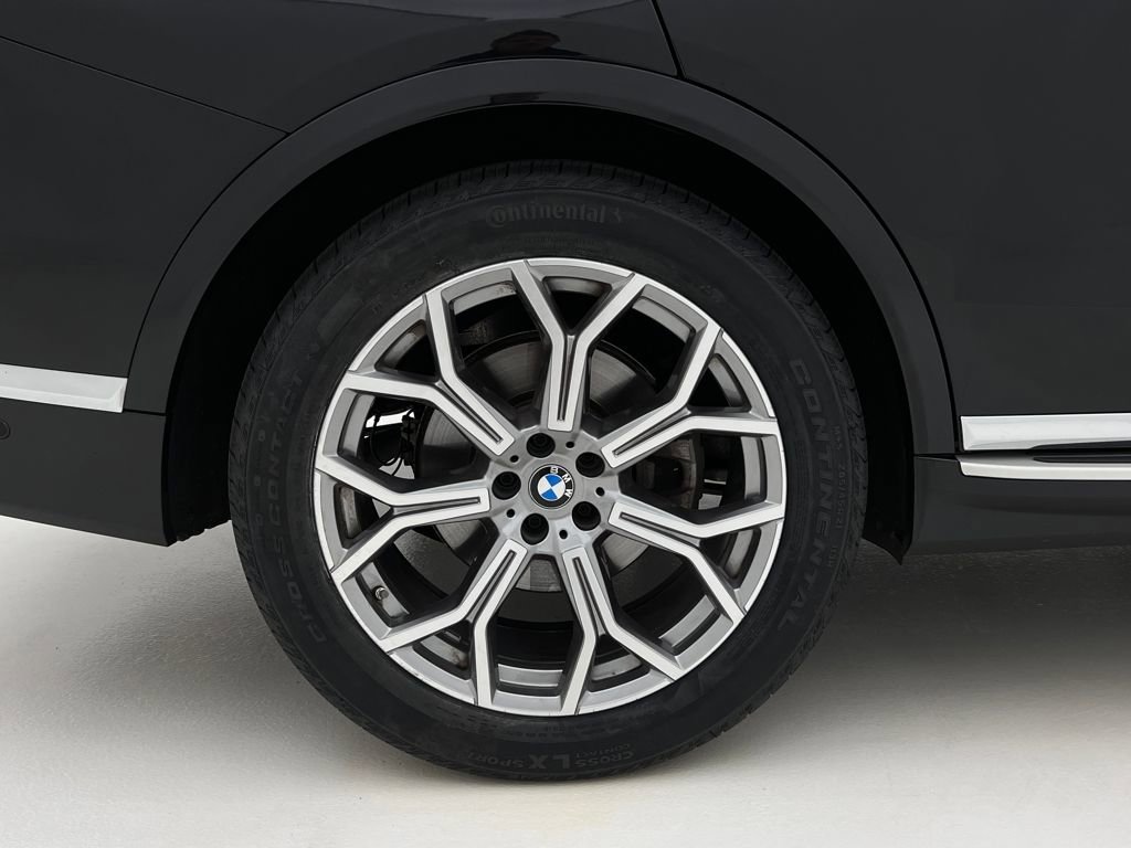 Certified 2023 BMW X7 xDrive40i w/ Climate Comfort Package image 35