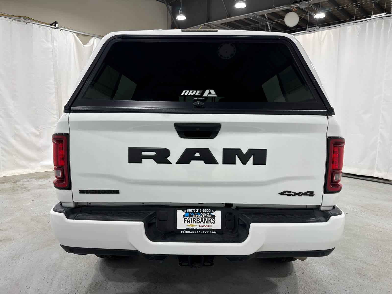 Used 2025 RAM 2500 Big Horn AWD/4WD image 3