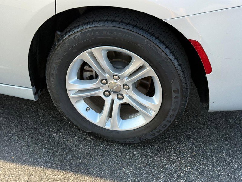 Used 2023 Dodge Charger SXT image 7