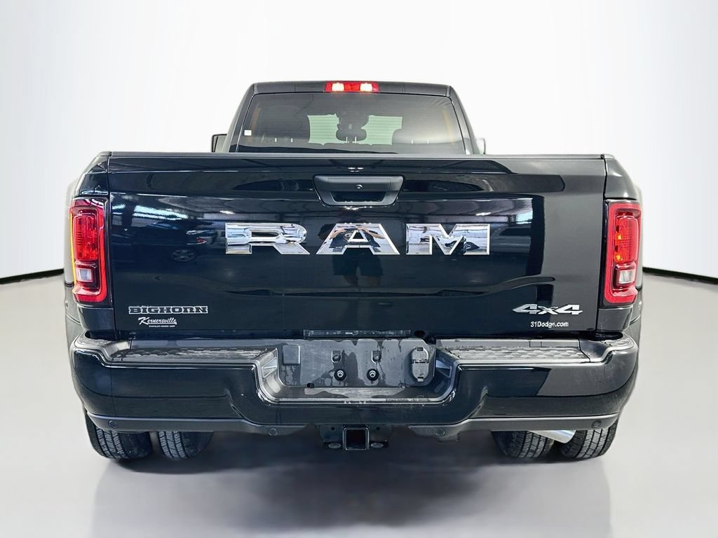 New 2026 RAM 3500 Big Horn AWD/4WD image 6