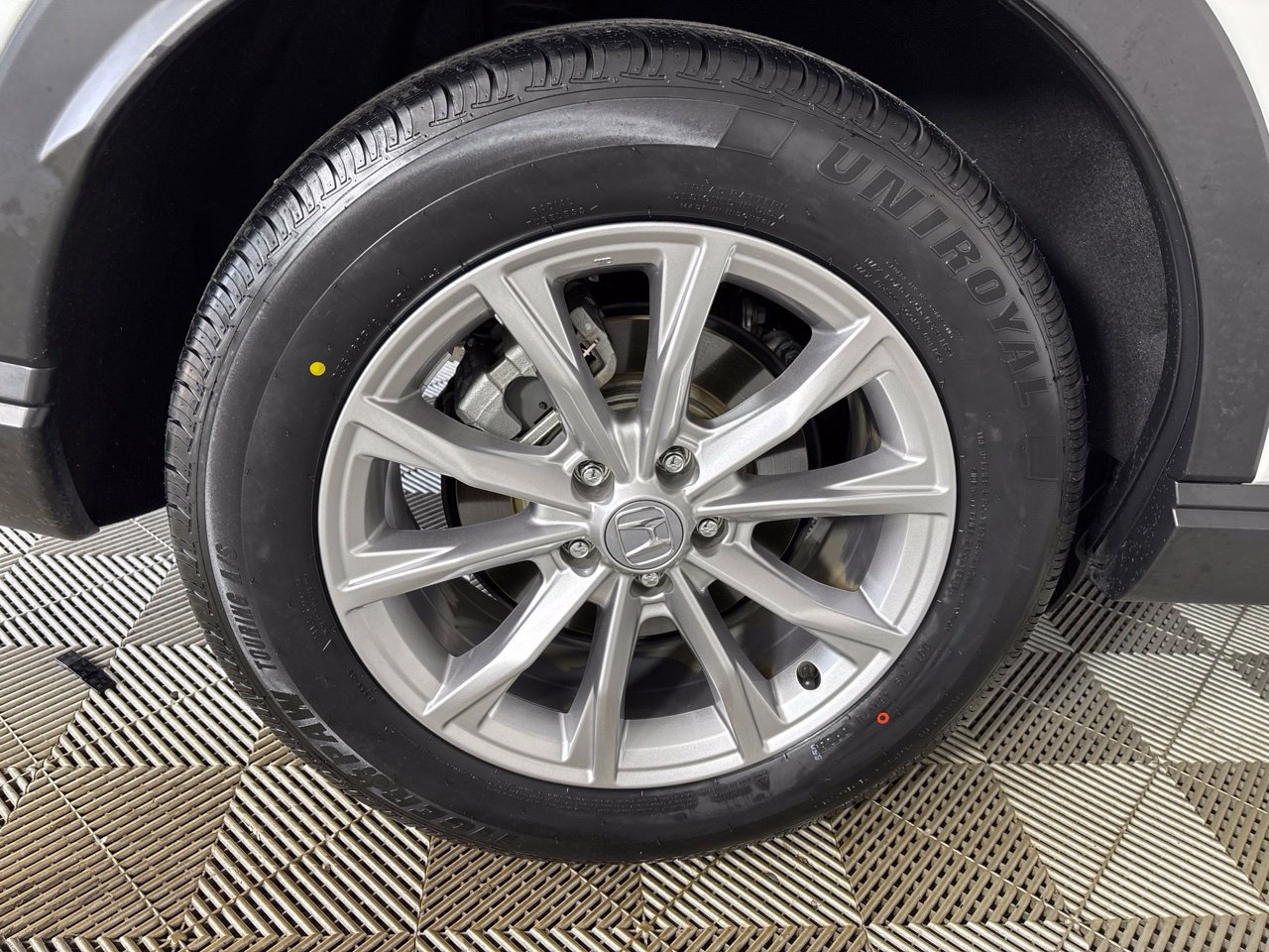 Used 2024 Honda CR-V EX image 32