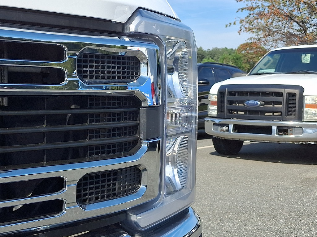 Used 2024 Ford F250 XLT w/ FX4 Off-Road Package AWD/4WD image 9