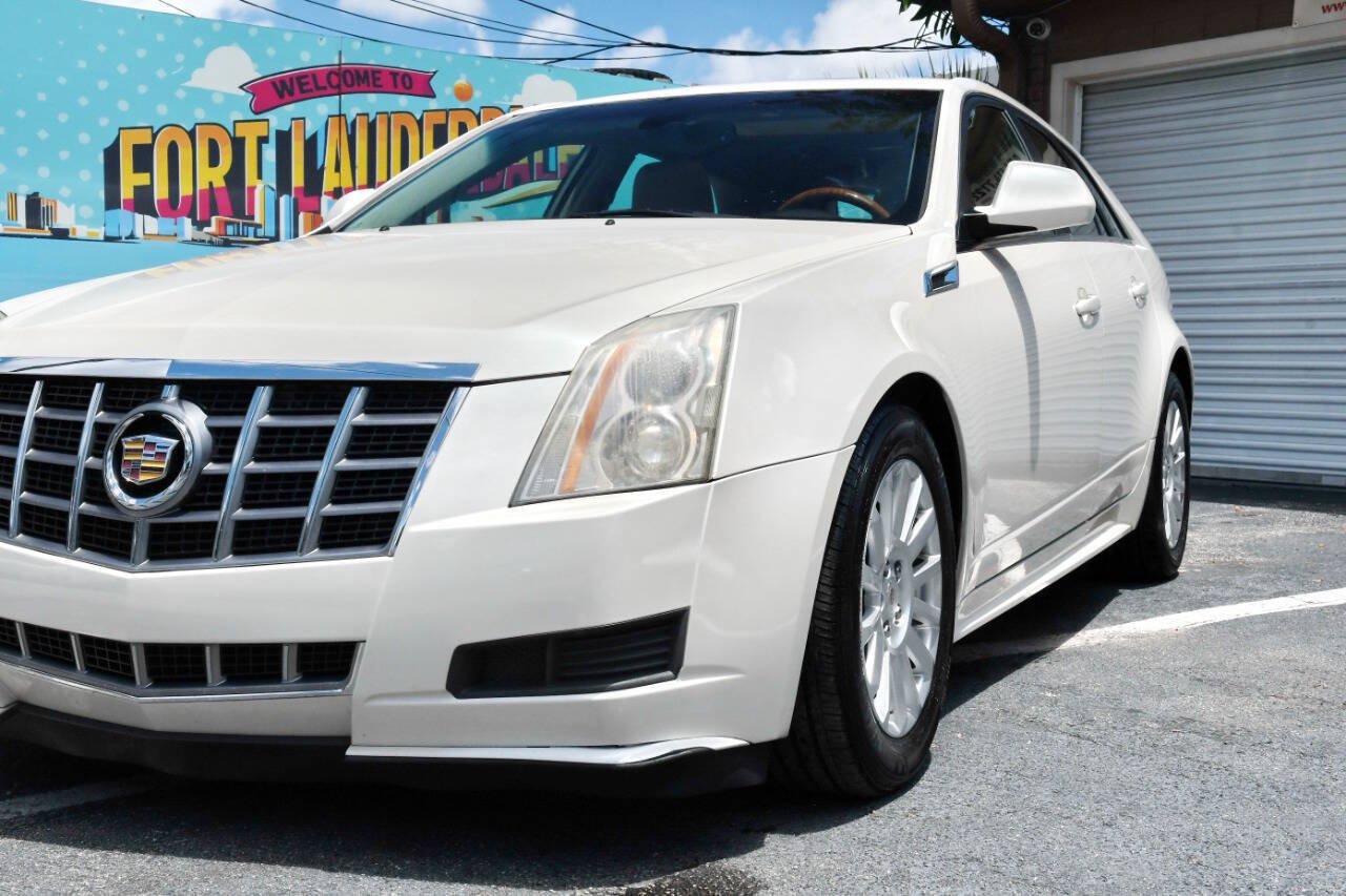 Used 2012 Cadillac CTS Luxury RWD image 4