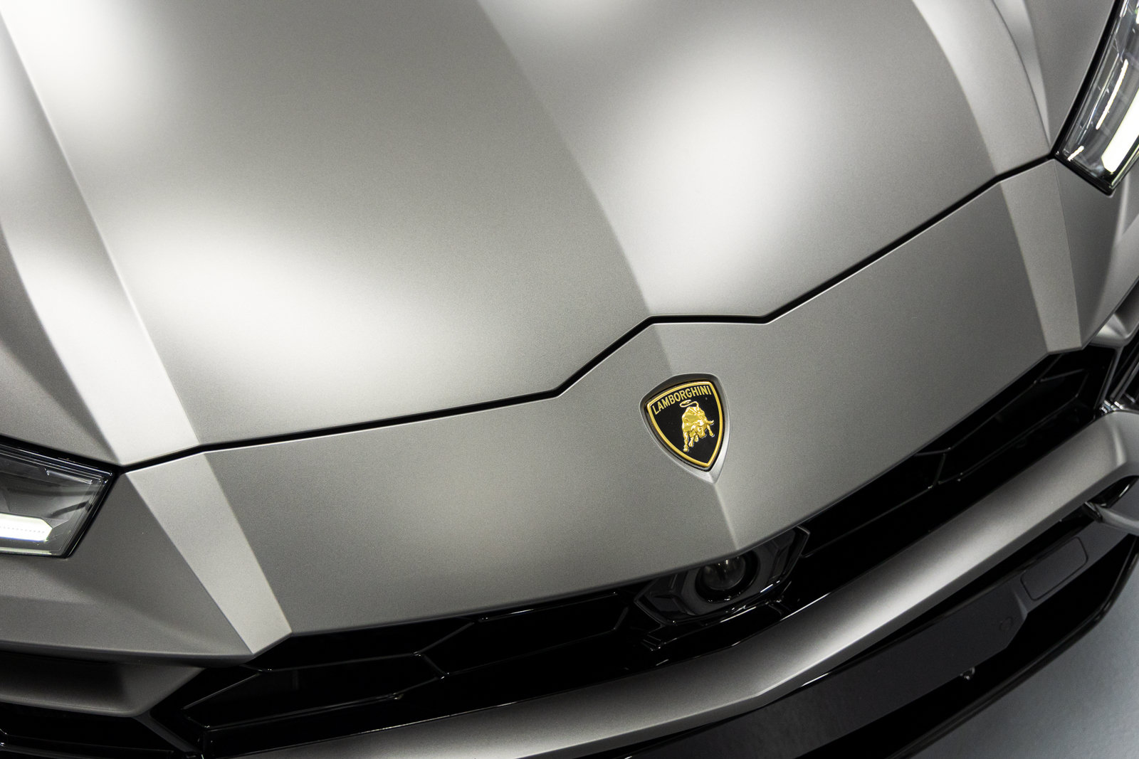 Used 2022 Lamborghini Urus AWD/4WD image 16