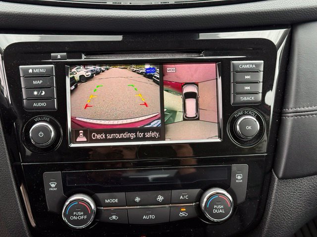 Used 2019 Nissan Rogue SL w/ Premium Package AWD/4WD image 23