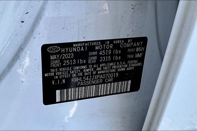 Used 2023 Hyundai Sonata Limited w/ Winter Weather Package FWD image 18