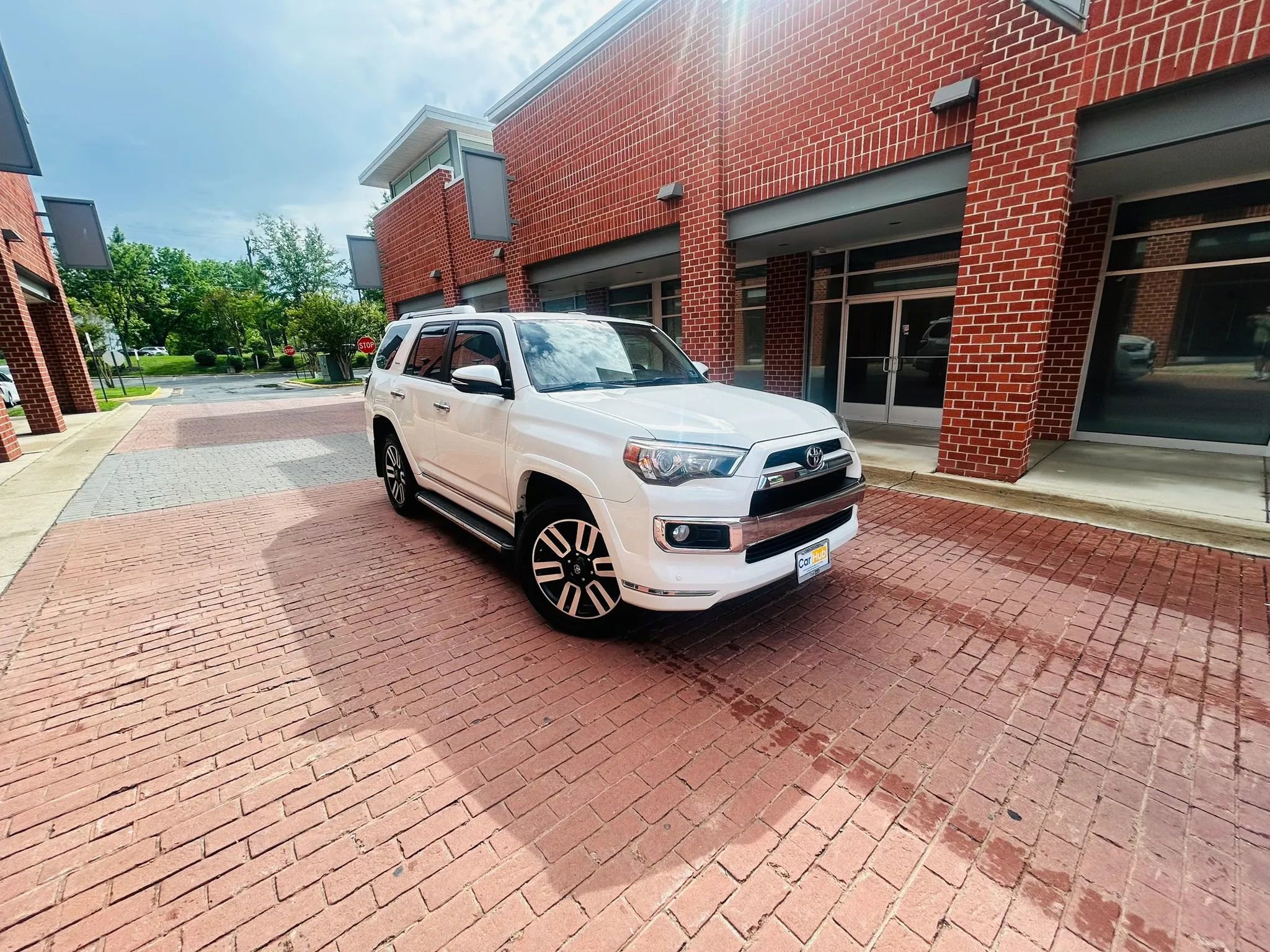 Used 2014 Toyota 4Runner Limited AWD/4WD image 1