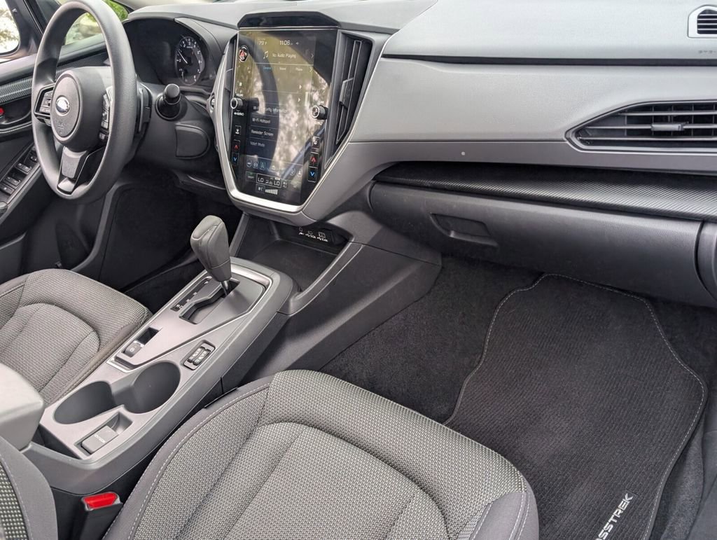 Used 2024 Subaru Crosstrek 2.0i Premium image 17