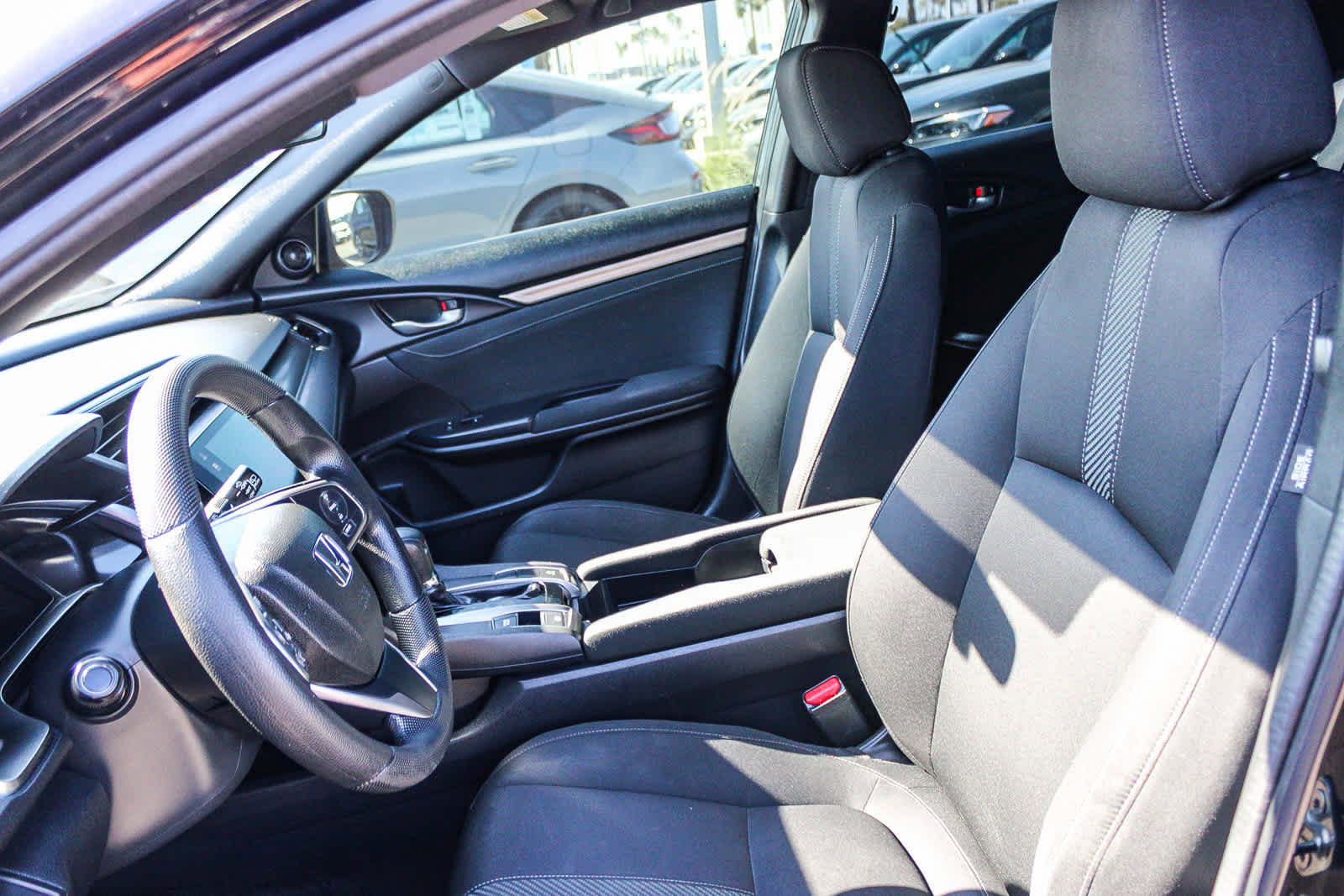 Certified 2018 Honda Civic EX image 17