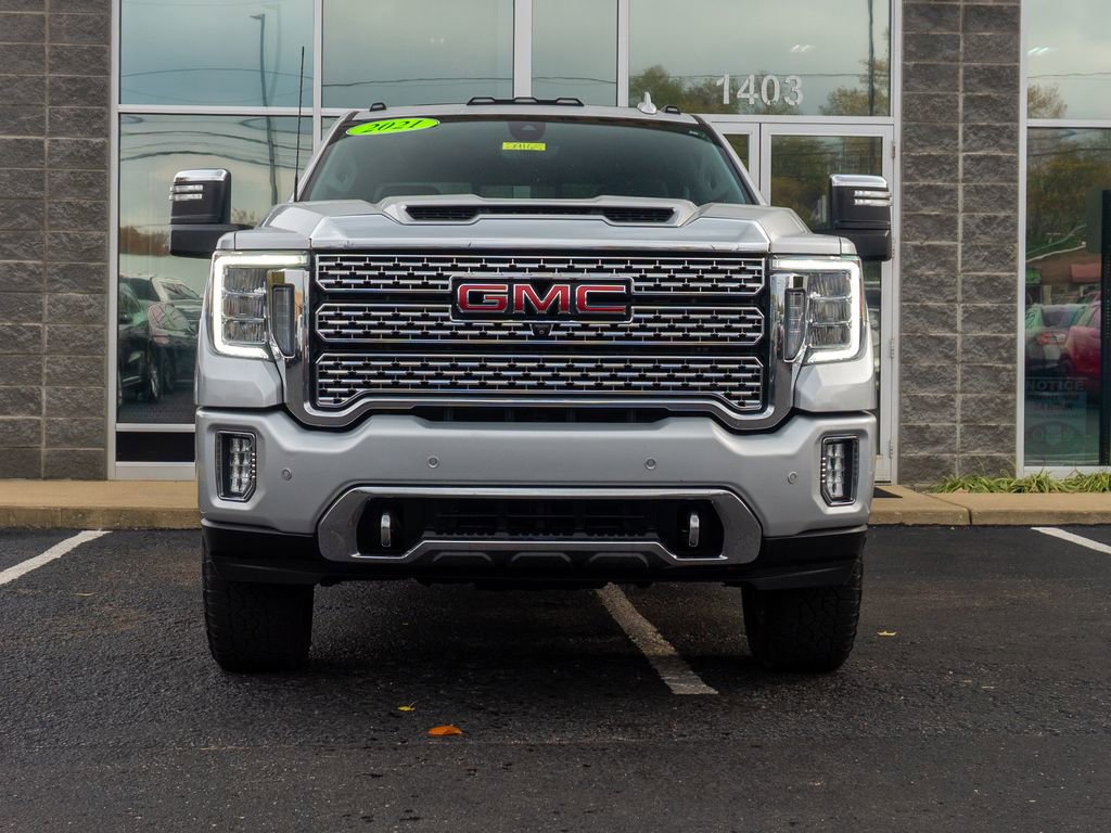 Used 2021 GMC Sierra 2500 Denali w/ Denali Ultimate Package image 13