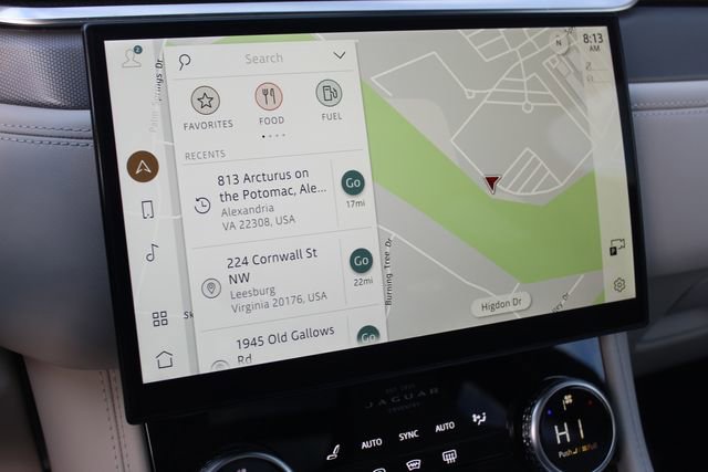 Used 2023 Jaguar F-PACE SVR image 20