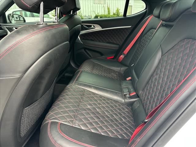 Used 2023 Genesis G70 3.3T image 16