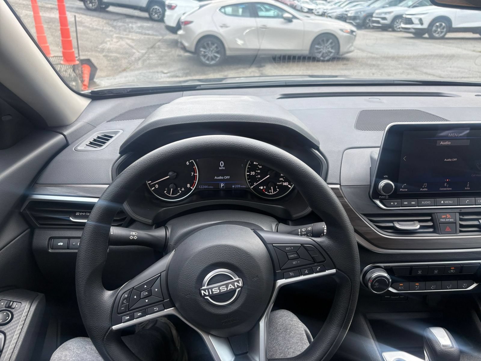 Used 2026 Nissan Altima 2.5 SV FWD image 24