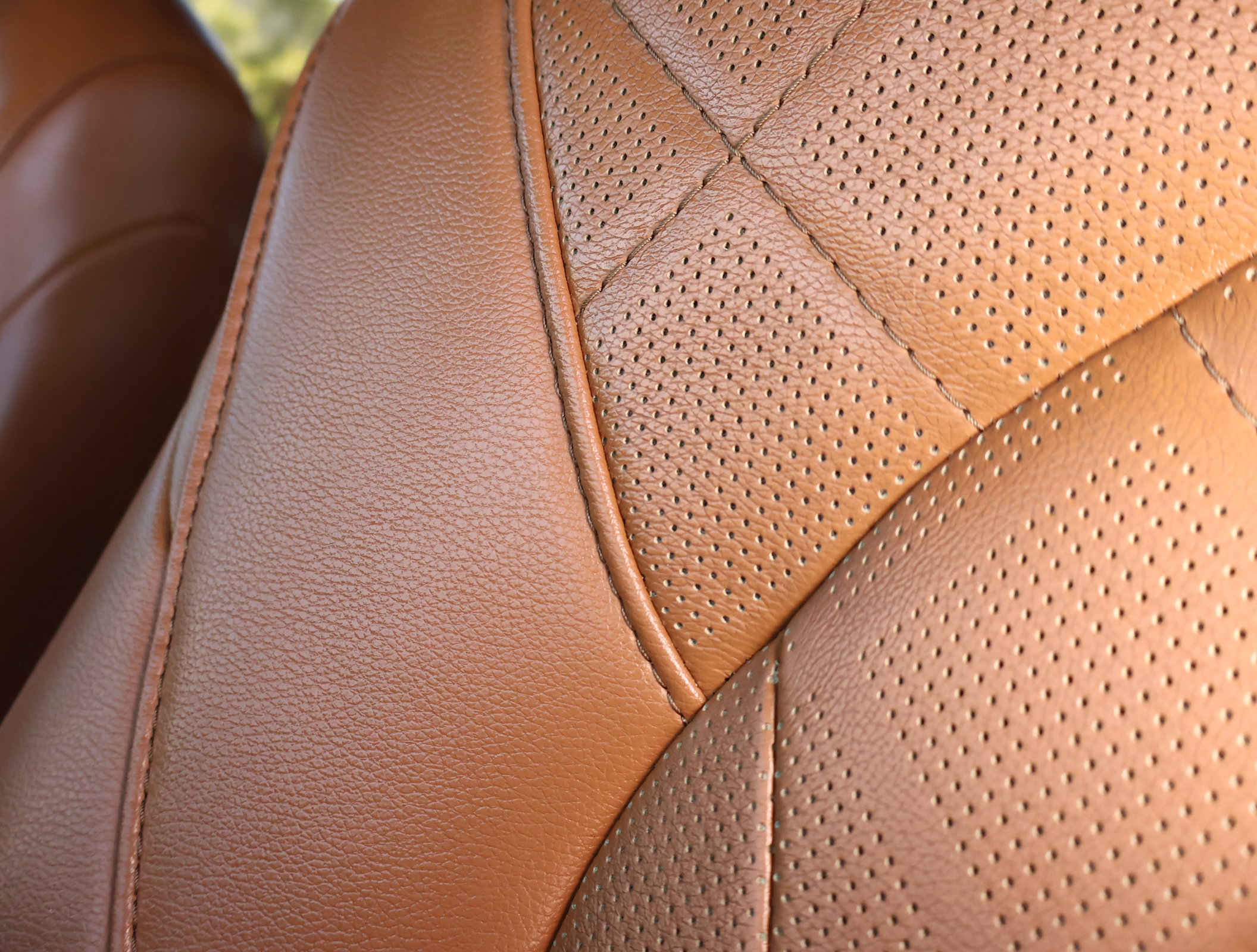 Used 2021 Toyota Highlander Platinum image 12