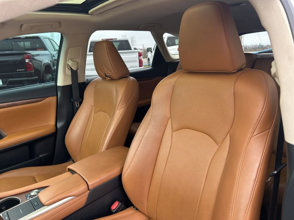 Used 2021 Lexus RX 350L FWD w/ Premium Package image 18