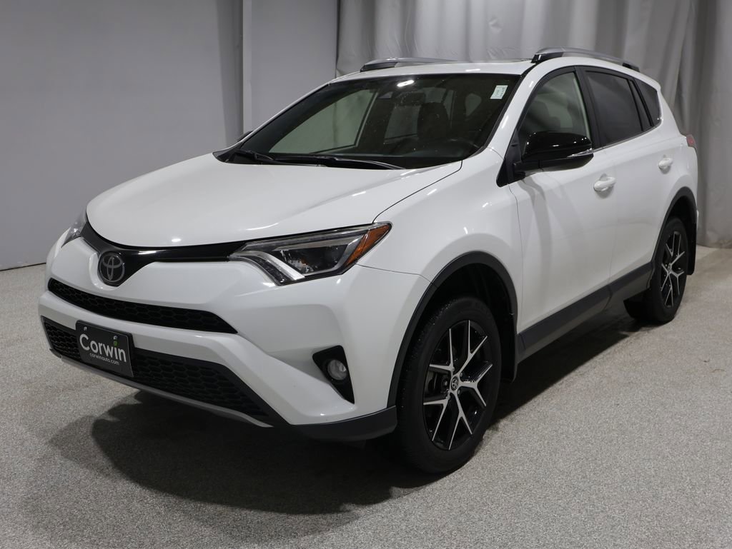 Used 2018 Toyota RAV4 SE w/ Power Extra Value Package image 5