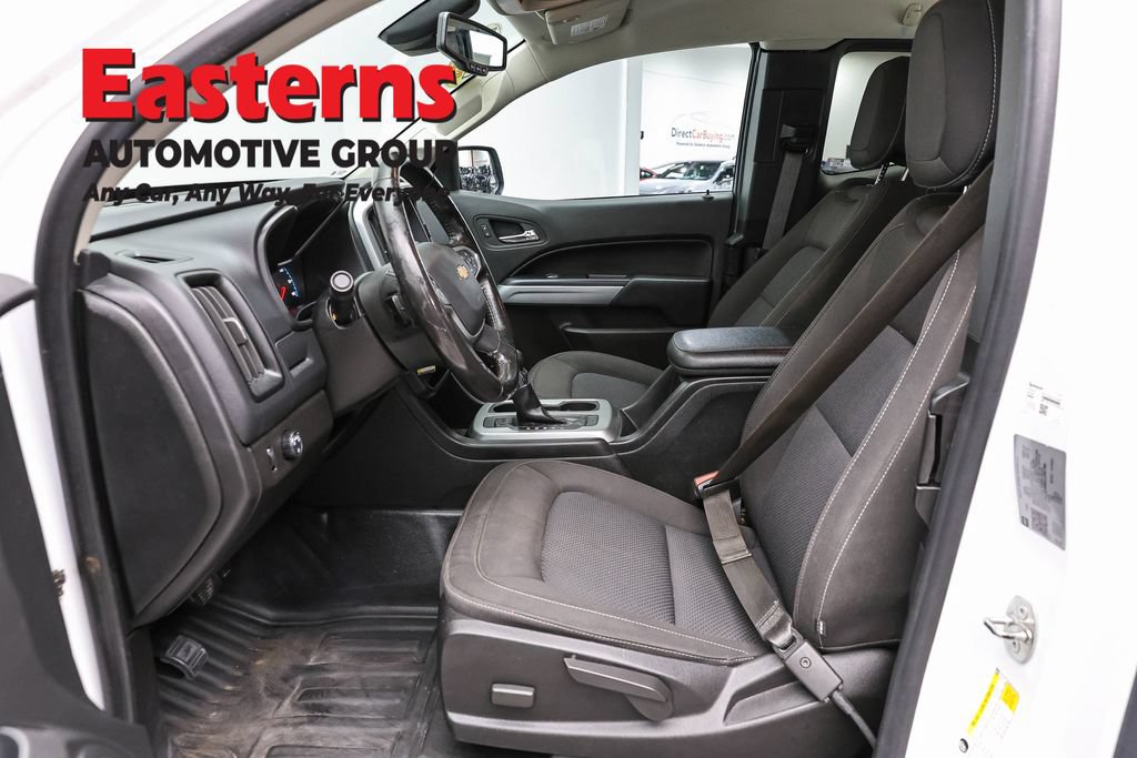 Used 2022 Chevrolet Colorado LT w/ Fleet Safety Package RWD image 13